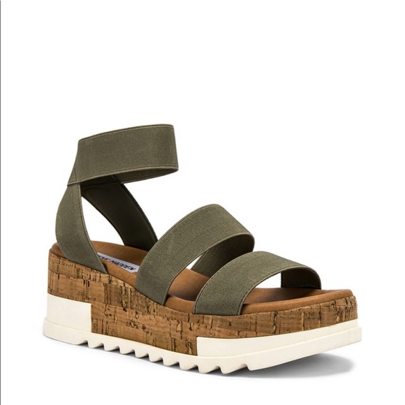 Steve Madden Shoes - Size 7.5 Steve Madden Bandi sandal Sage color